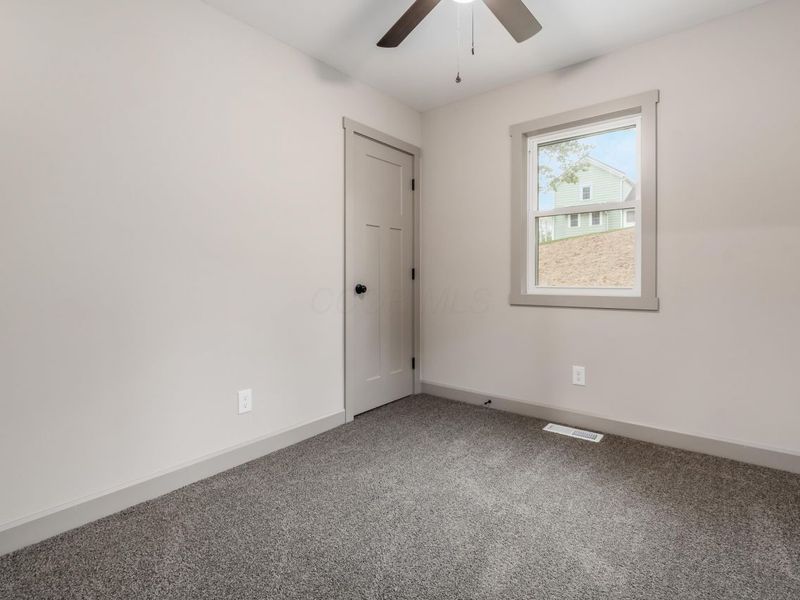 7115 East Pike, Zanesville, OH 43701 Photo 14