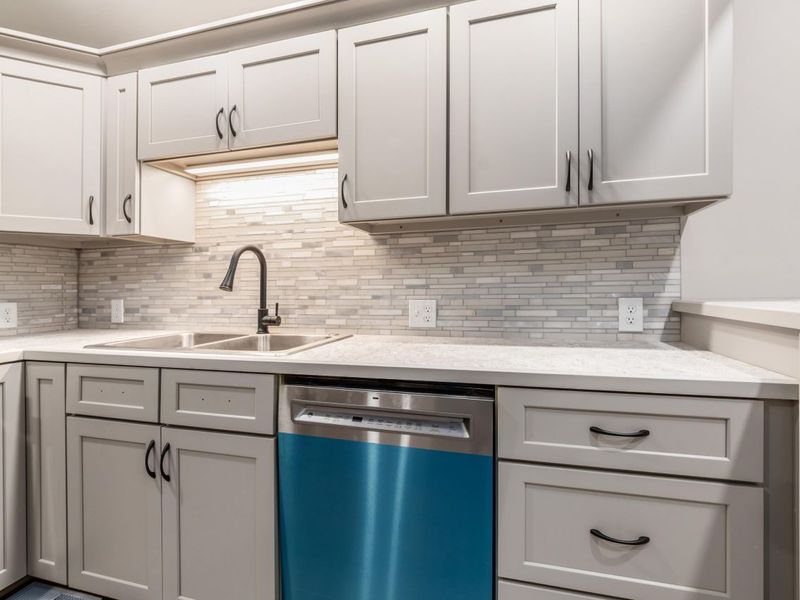 7115 East Pike, Zanesville, OH 43701 Photo 7