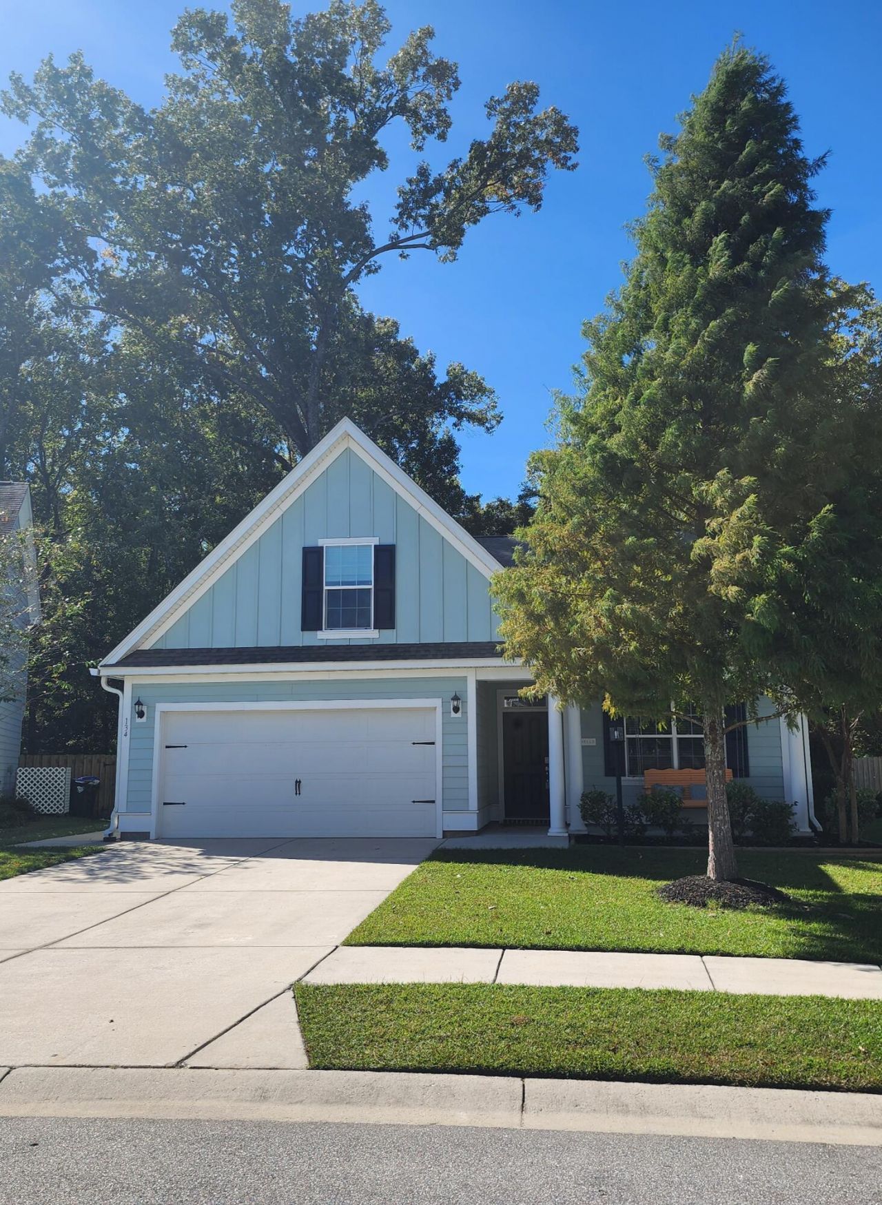 134 Longdale Drive Photo 2