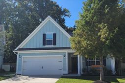 134 Longdale Drive photo 4