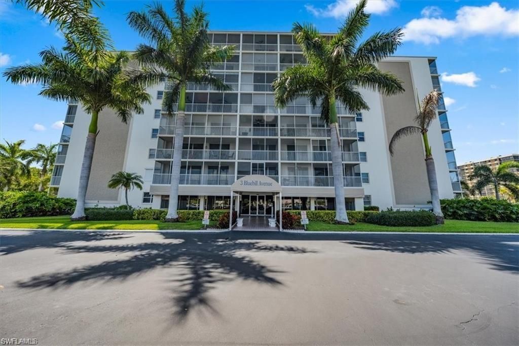 3 Bluebill Ave, Unit 207, Naples, FL 34108 Photo