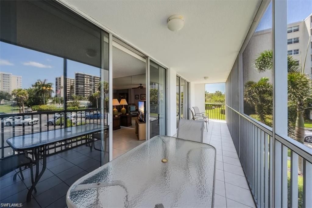 3 Bluebill Ave, Unit 207, Naples, FL 34108 Photo