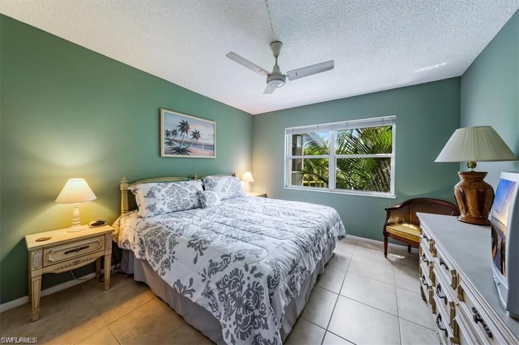 3 Bluebill Ave, Unit 207, Naples, FL 34108 Photo