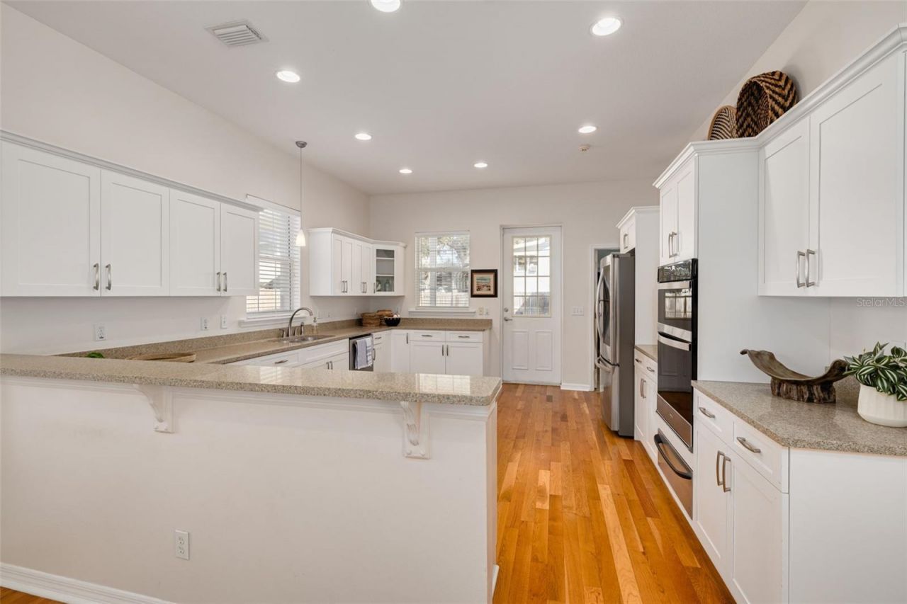 859 23rd Avenue N, Saint Petersburg, FL 33704 Photo