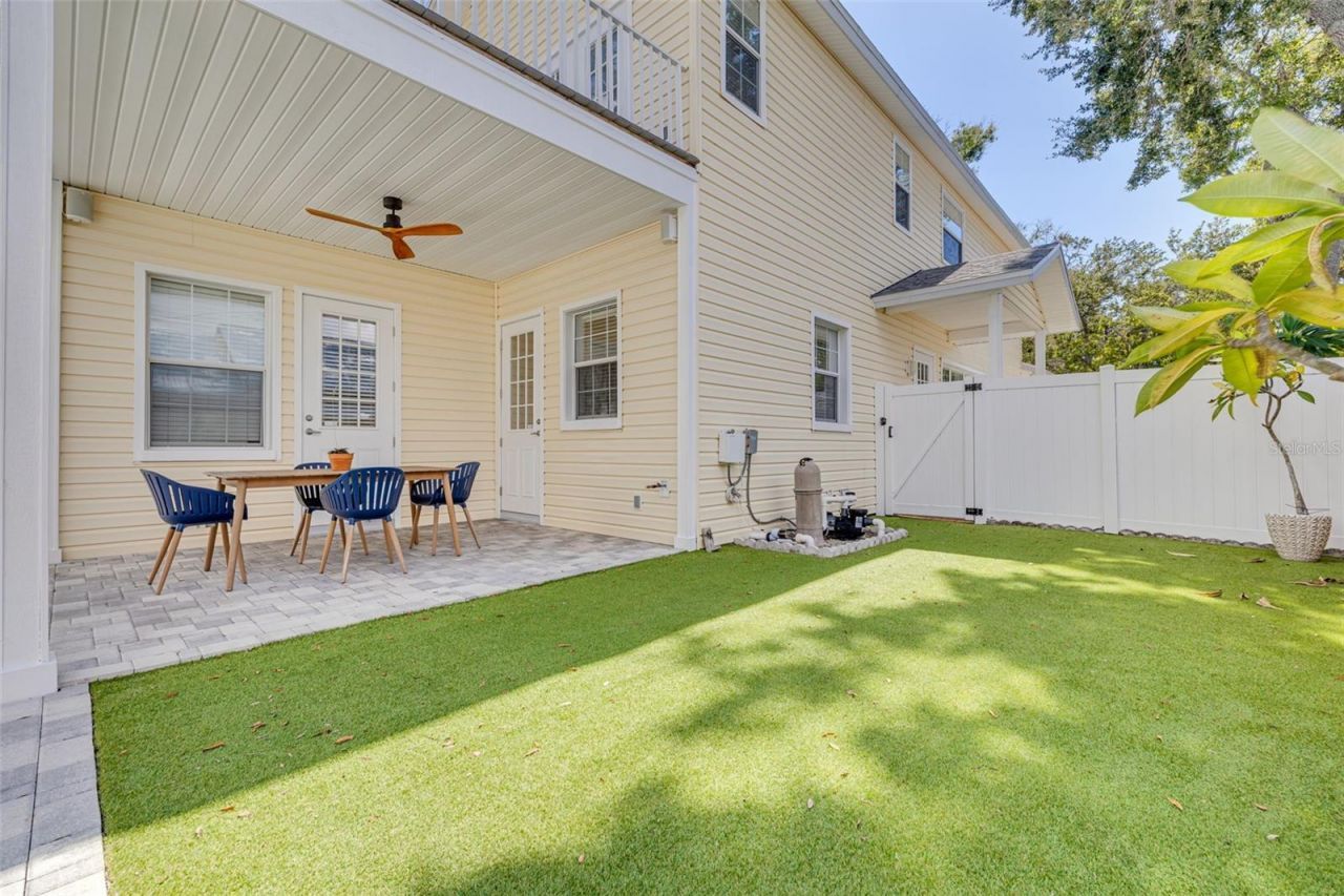 859 23rd Avenue N, Saint Petersburg, FL 33704 Photo