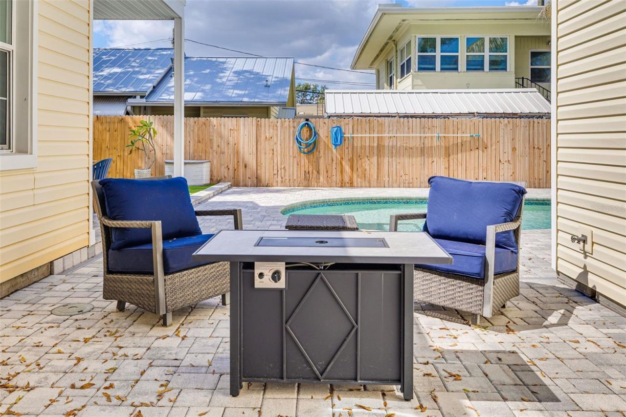 859 23rd Avenue N, Saint Petersburg, FL 33704 Photo