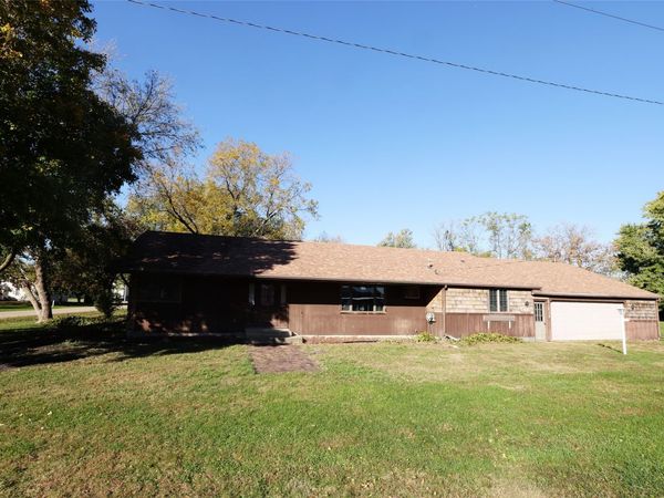 415 1st Avenue, Luther, IA 50152