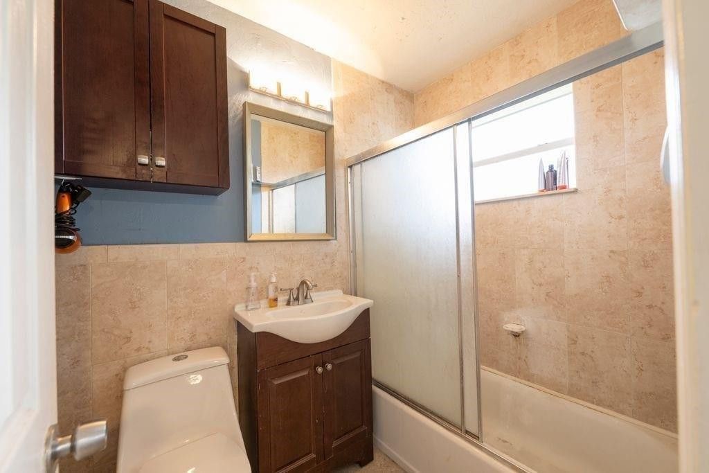 2713 NE 33rd Avenue, Fort Lauderdale, FL 33308 Photo