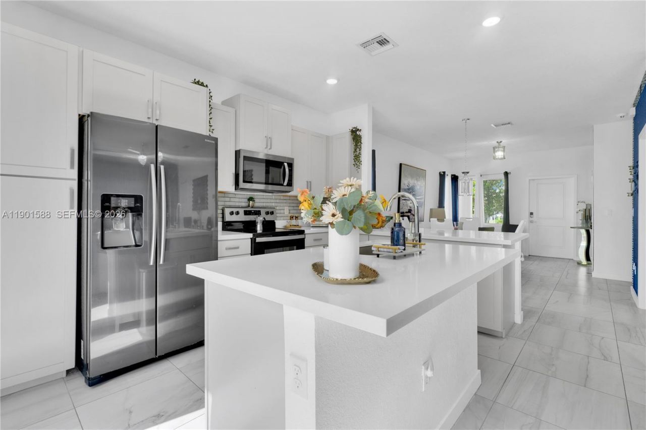 856 SE 16th Ct, Homestead, FL 33034 Photo