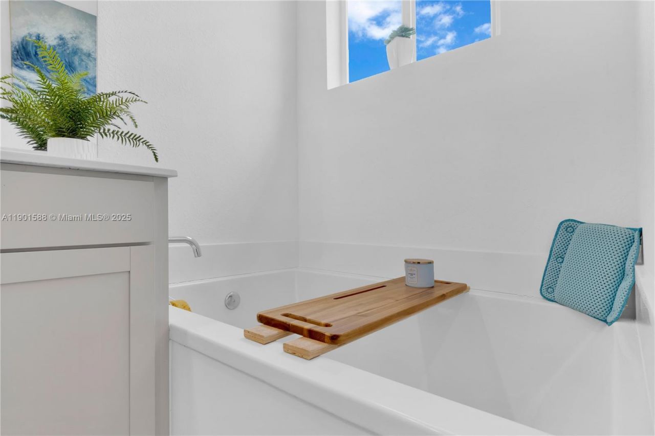 856 SE 16th Ct, Homestead, FL 33034 Photo