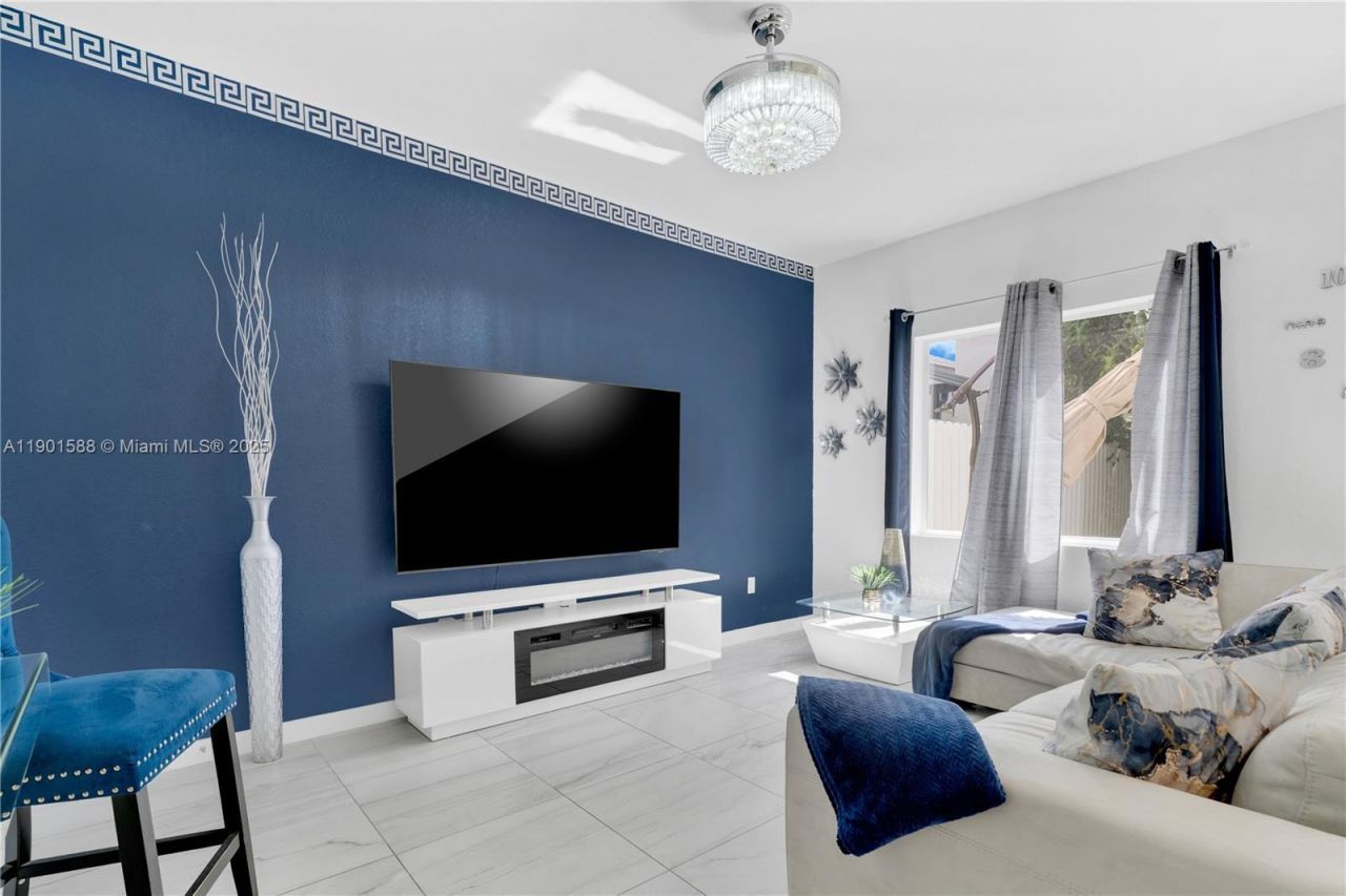 856 SE 16th Ct, Homestead, FL 33034 Photo