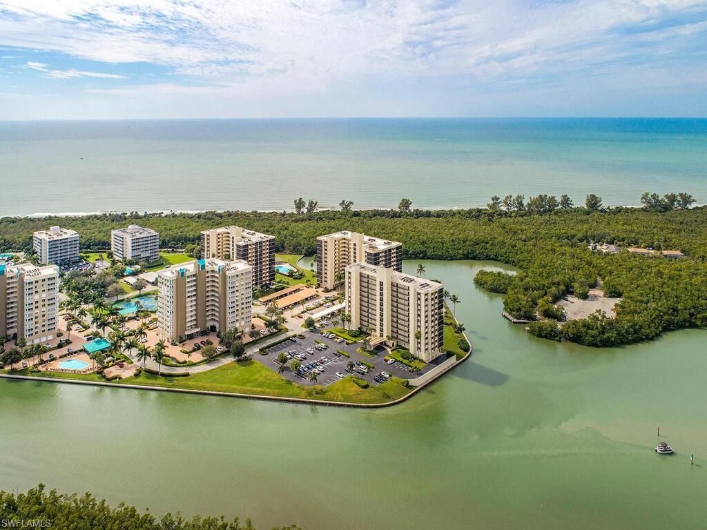 15 Bluebill Ave, Unit 406, Naples, FL 34108 Photo