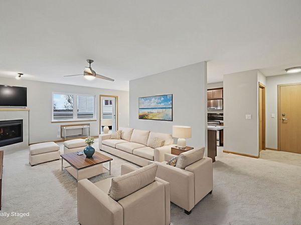 8206 Starr Grass Drive, Unit 401, Madison, WI 53719