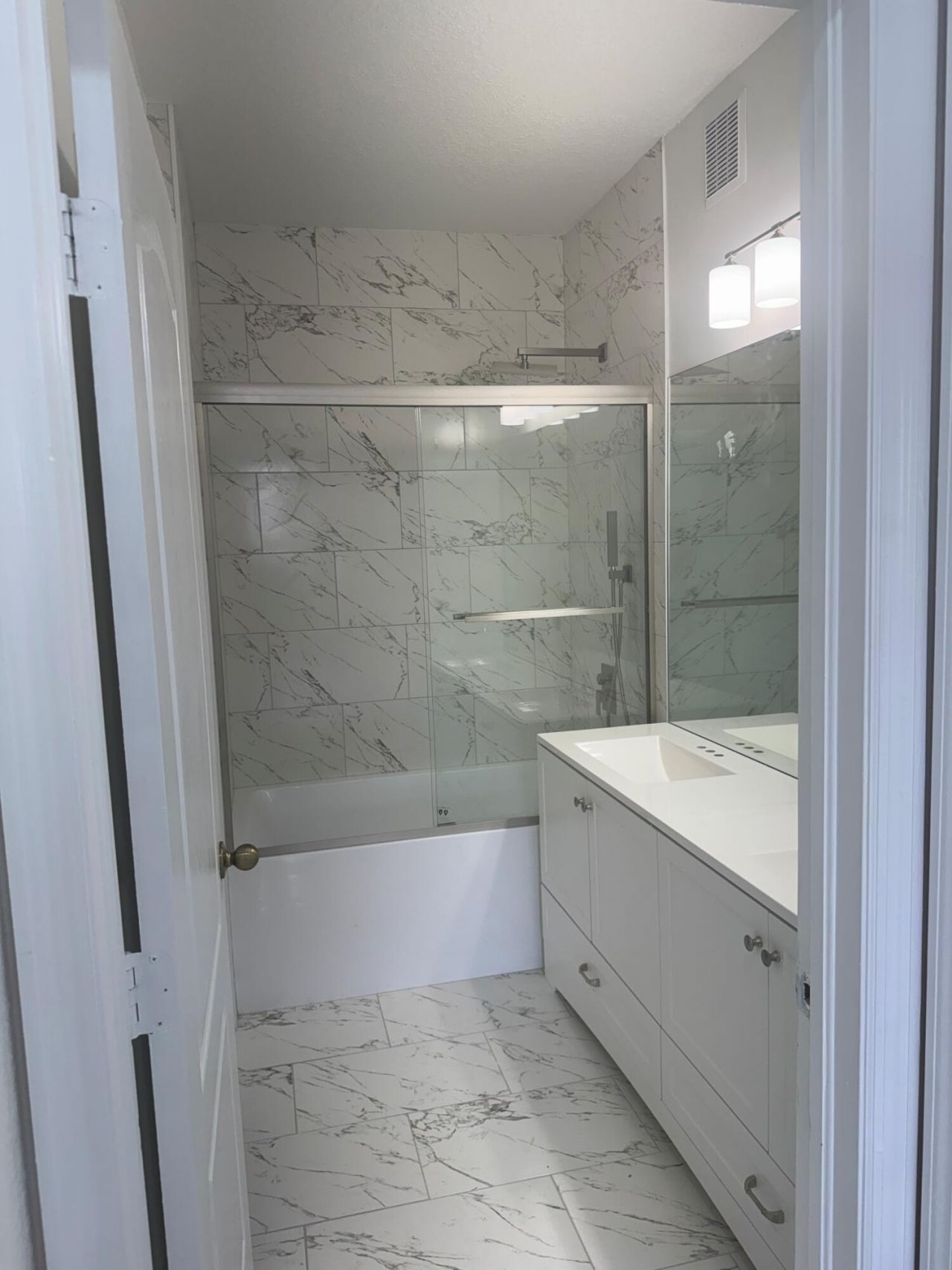 Please Call For Address, Miami, FL 33194 Photo