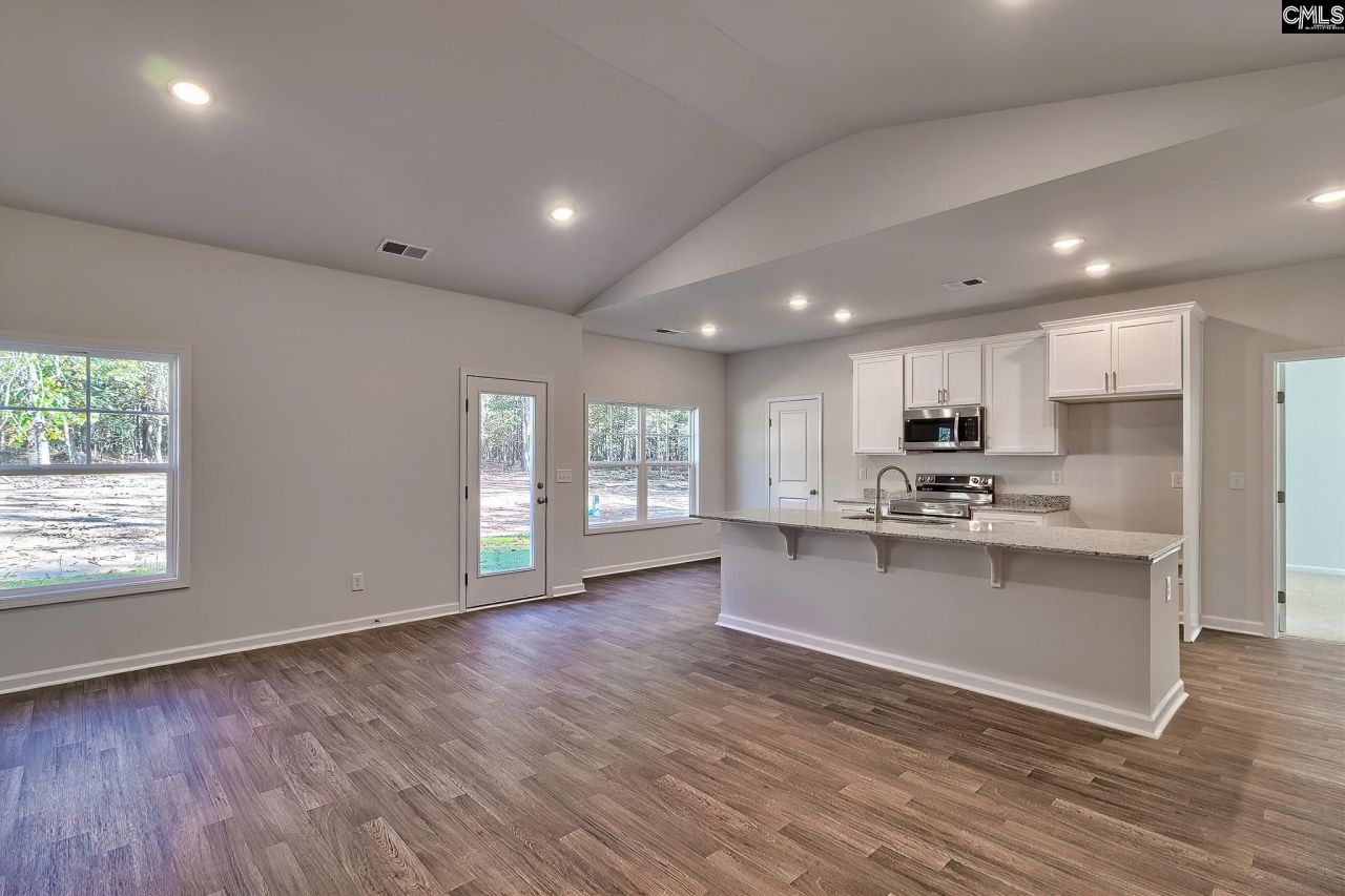 225 Trotter Lane Photo 13