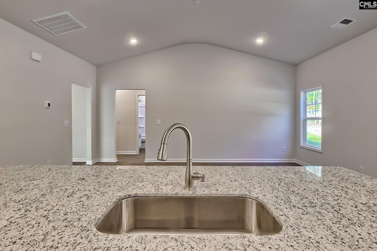 225 Trotter Lane Photo 23