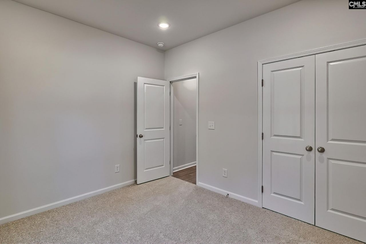 225 Trotter Lane Photo 33