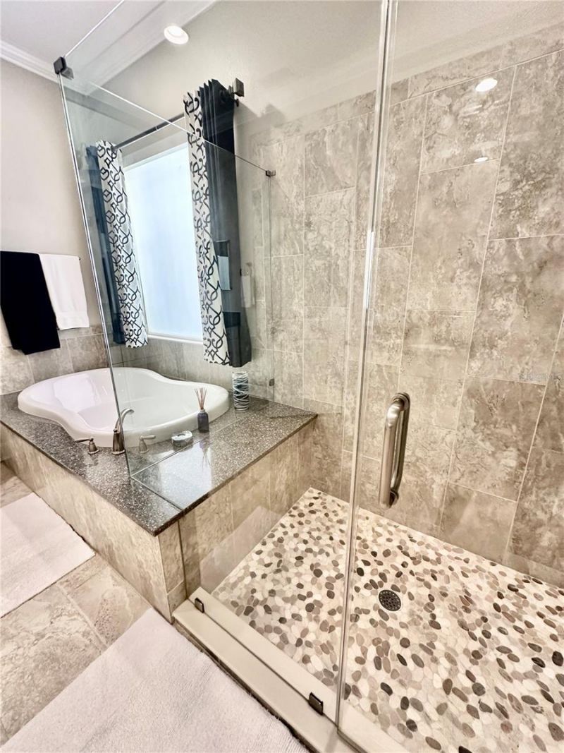 2620 Milford Berry Lane, Tampa, FL 33618 Photo