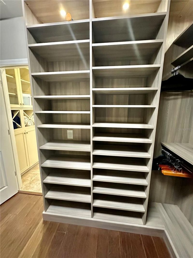 2620 Milford Berry Lane, Tampa, FL 33618 Photo