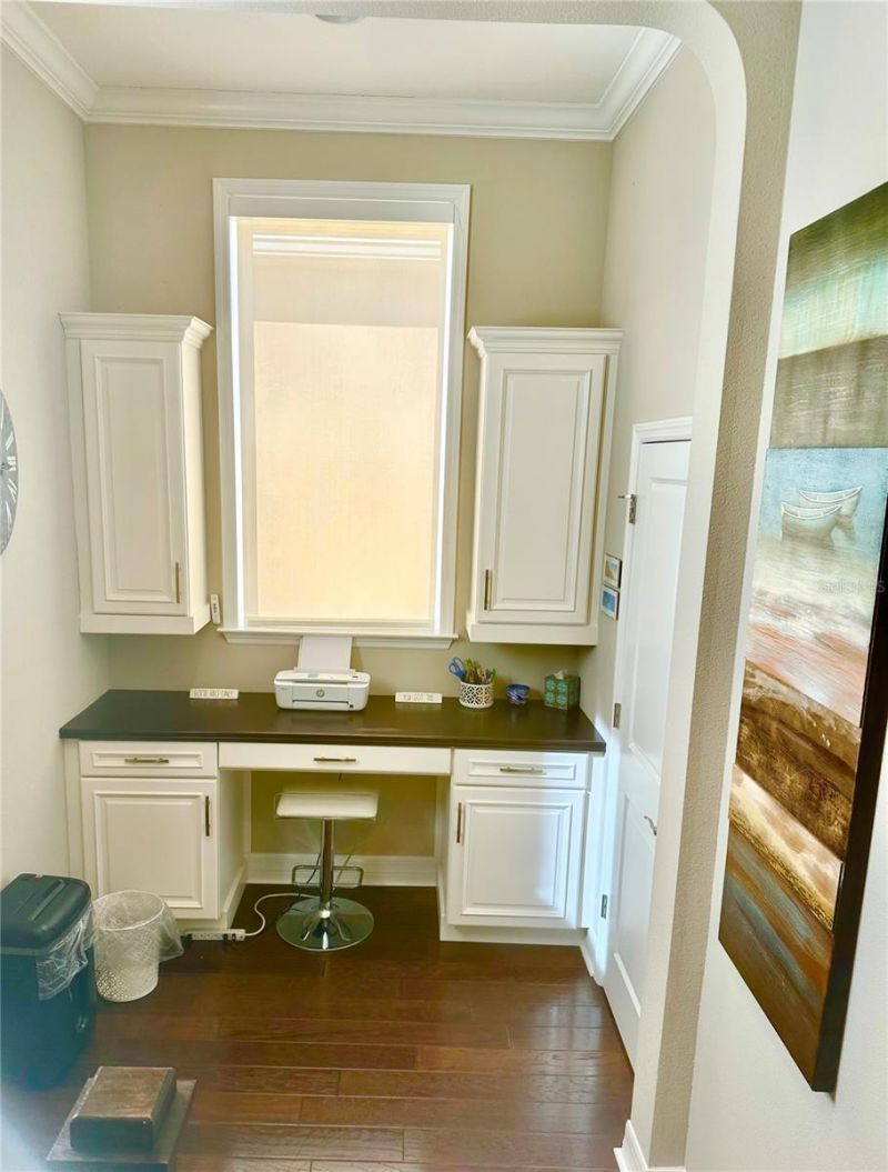 2620 Milford Berry Lane, Tampa, FL 33618 Photo