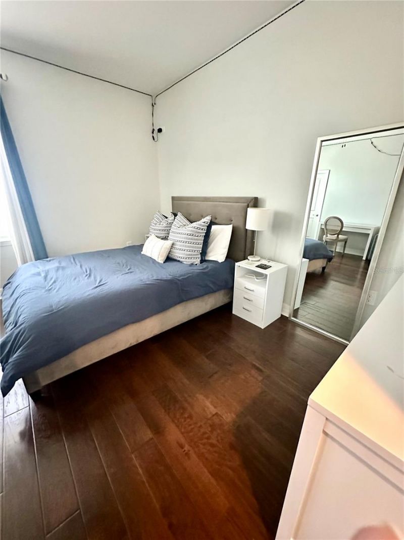 2620 Milford Berry Lane, Tampa, FL 33618 Photo