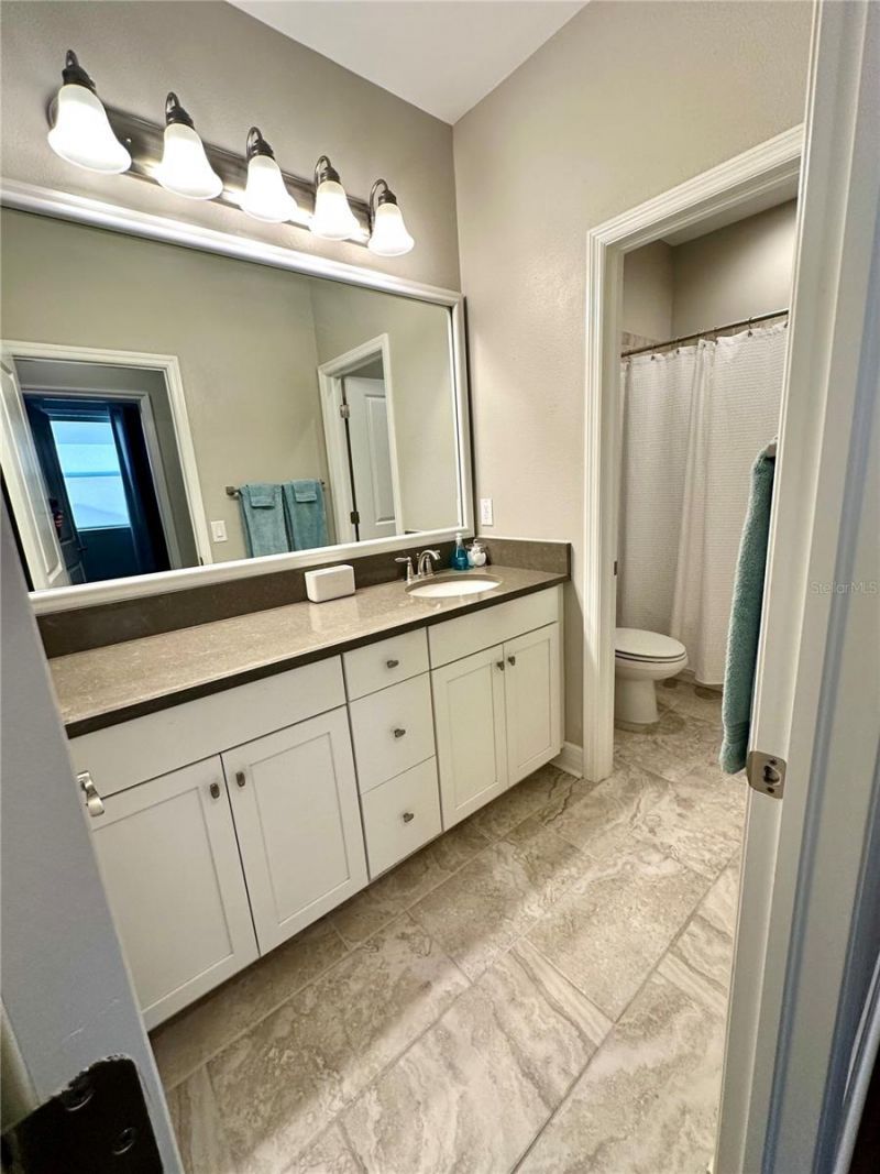 2620 Milford Berry Lane, Tampa, FL 33618 Photo