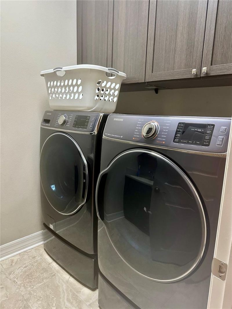 2620 Milford Berry Lane, Tampa, FL 33618 Photo