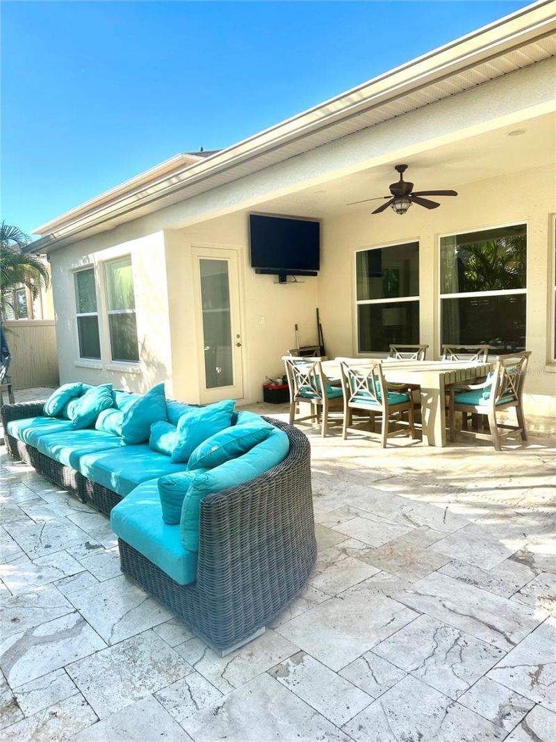 2620 Milford Berry Lane, Tampa, FL 33618 Photo