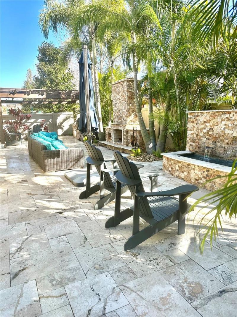 2620 Milford Berry Lane, Tampa, FL 33618 Photo