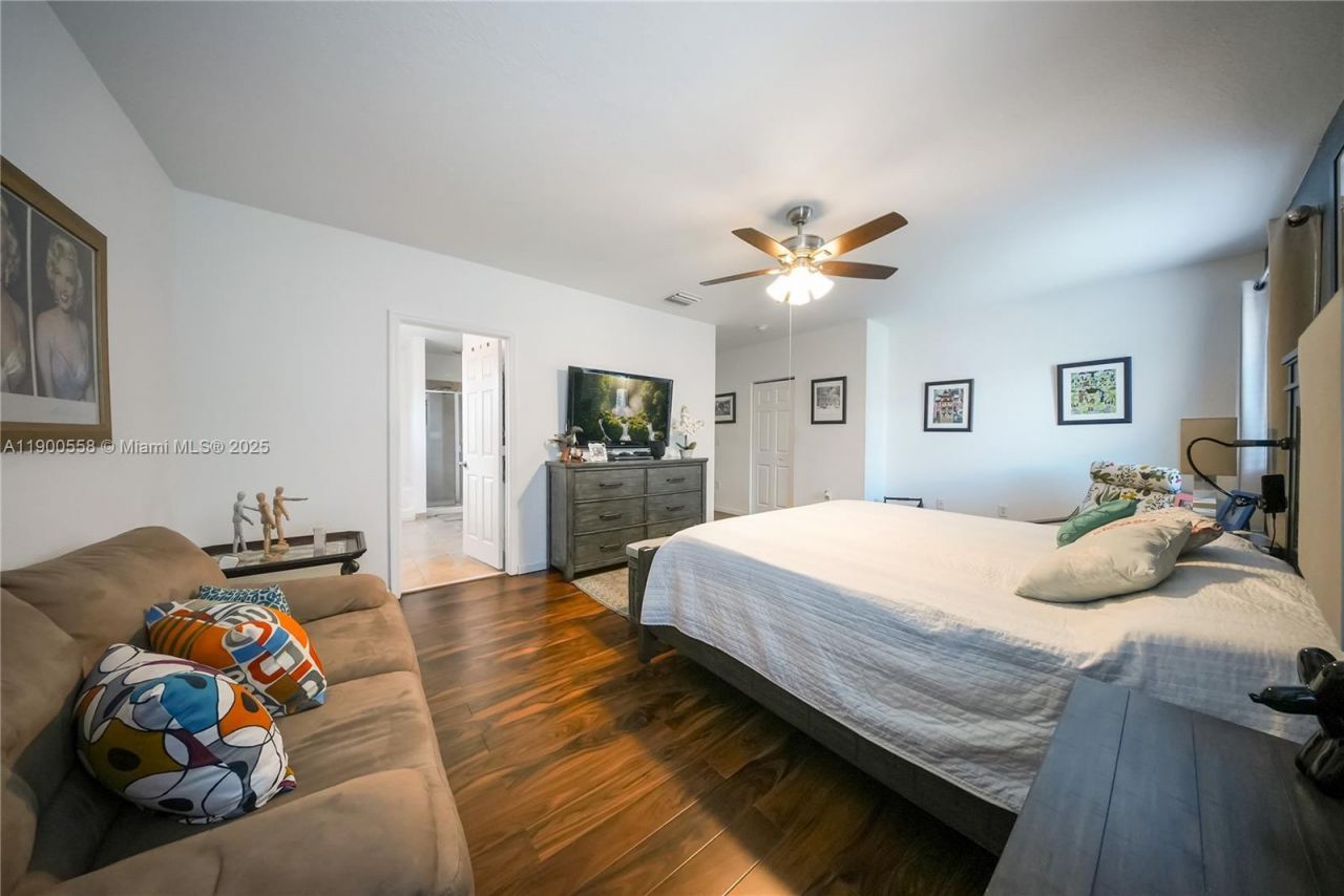 3076 SE 4th Ct, Homestead, FL 33033 Photo