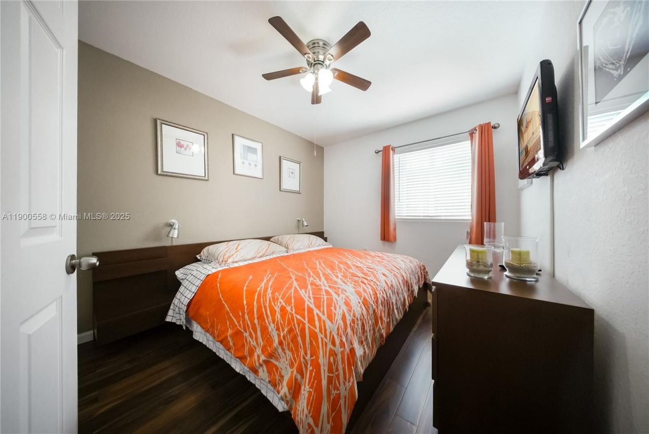 3076 SE 4th Ct, Homestead, FL 33033 Photo