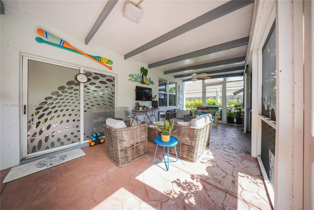 3076 SE 4th Ct, Homestead, FL 33033 Photo