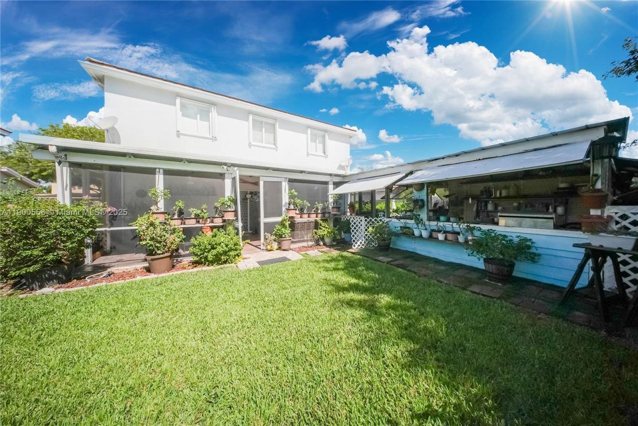 3076 SE 4th Ct, Homestead, FL 33033 Photo