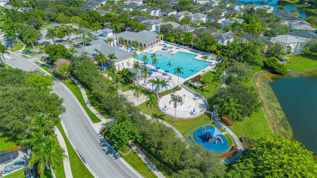 3076 SE 4th Ct, Homestead, FL 33033 Photo