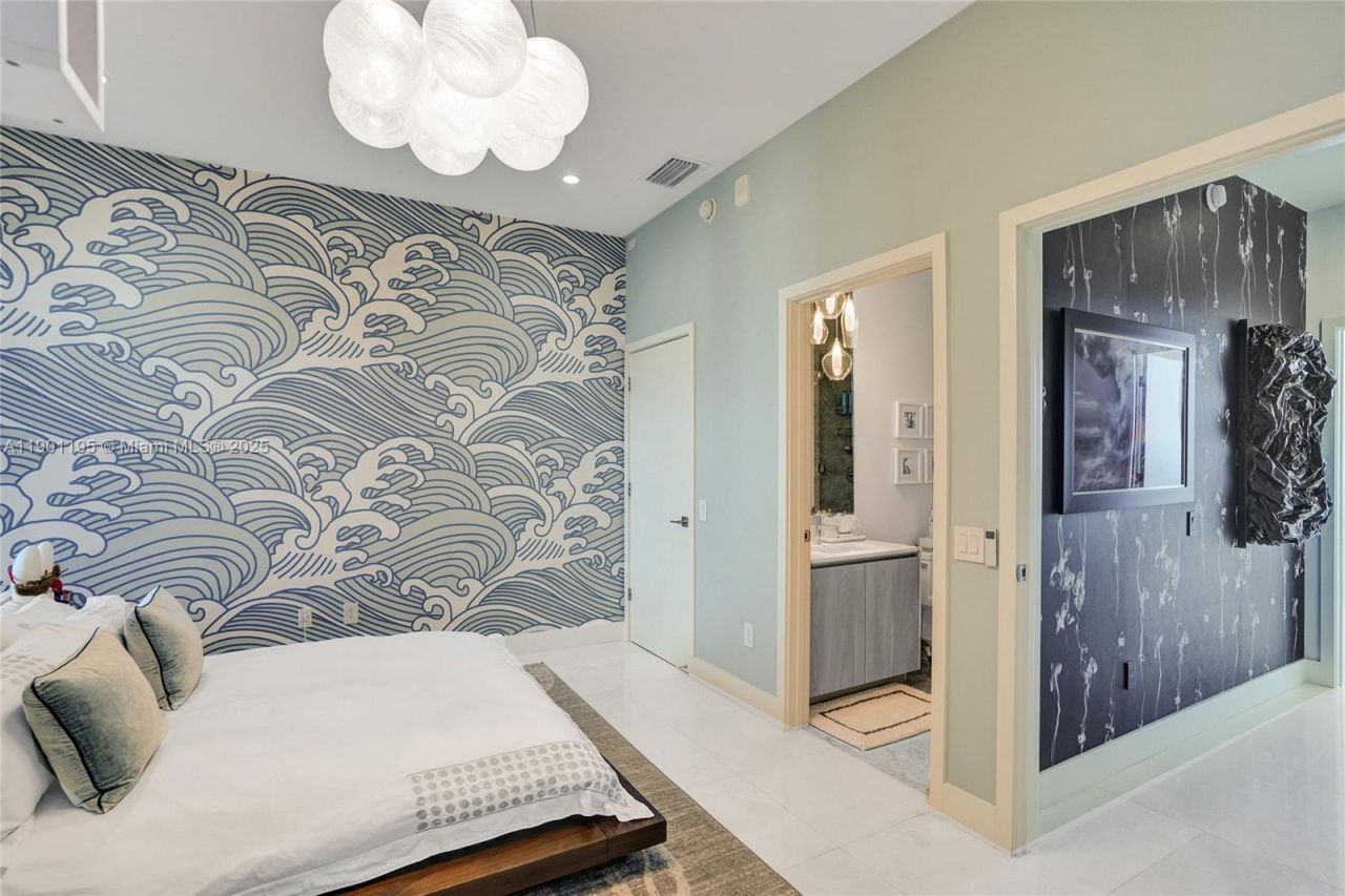 3131 NE 7th Ave, Unit UPH5301, Miami, FL 33137 Photo