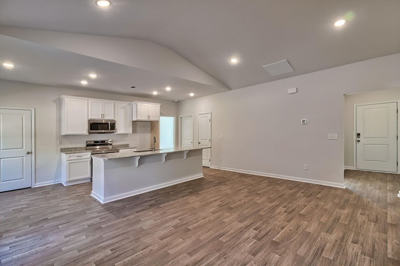 225 Trotter Lane Photo 15