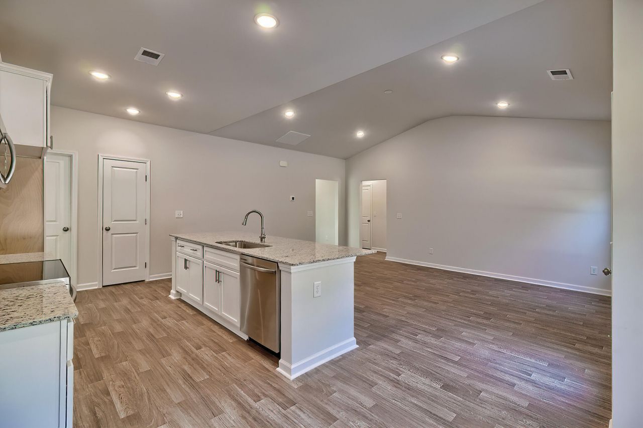 225 Trotter Lane Photo 18