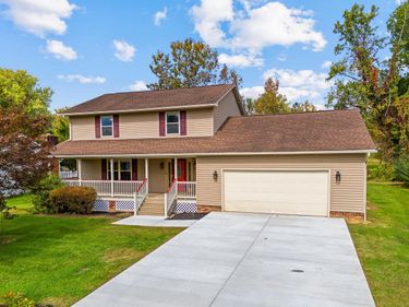 200 Bent Tree, Scott Depot, WV 25560