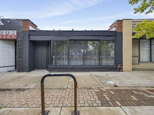 11610 S Western Avenue, Chicago, IL 60643