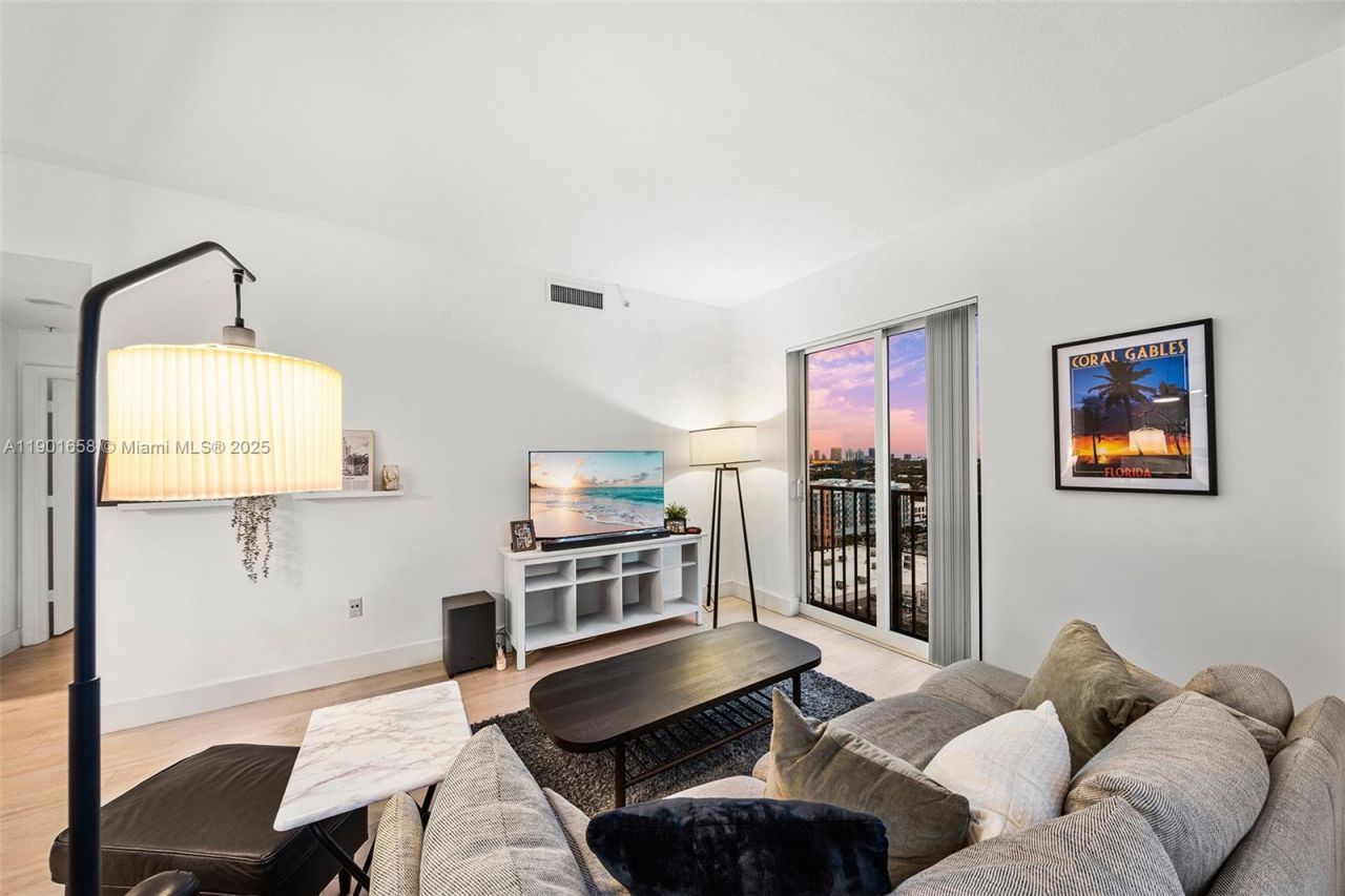 10 Aragon Ave, Unit 1417, Coral Gables, FL 33134 Photo