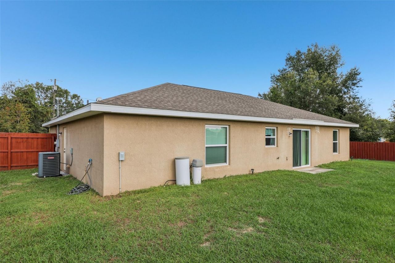 176 Juniper Loop Circle, Ocala, FL 34480 Photo