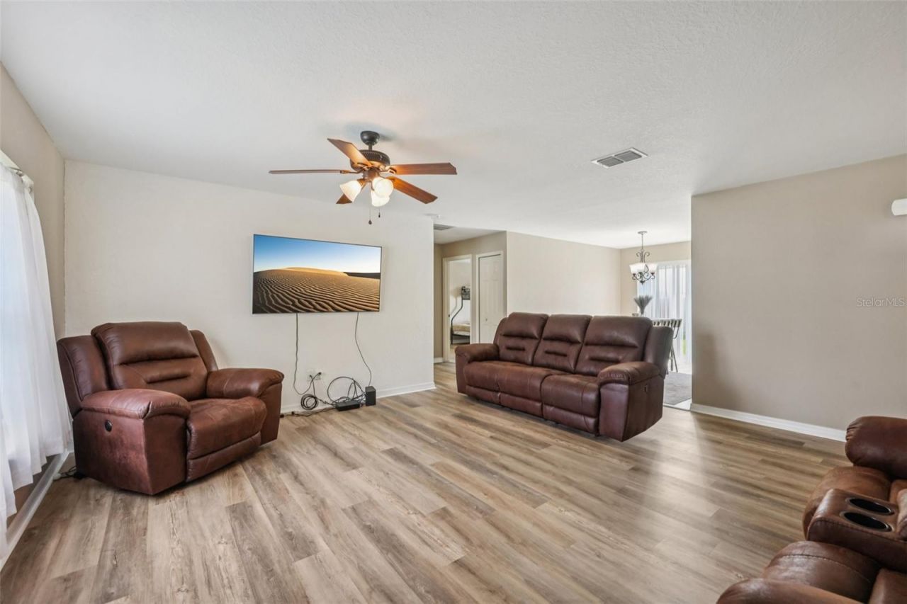 176 Juniper Loop Circle, Ocala, FL 34480 Photo