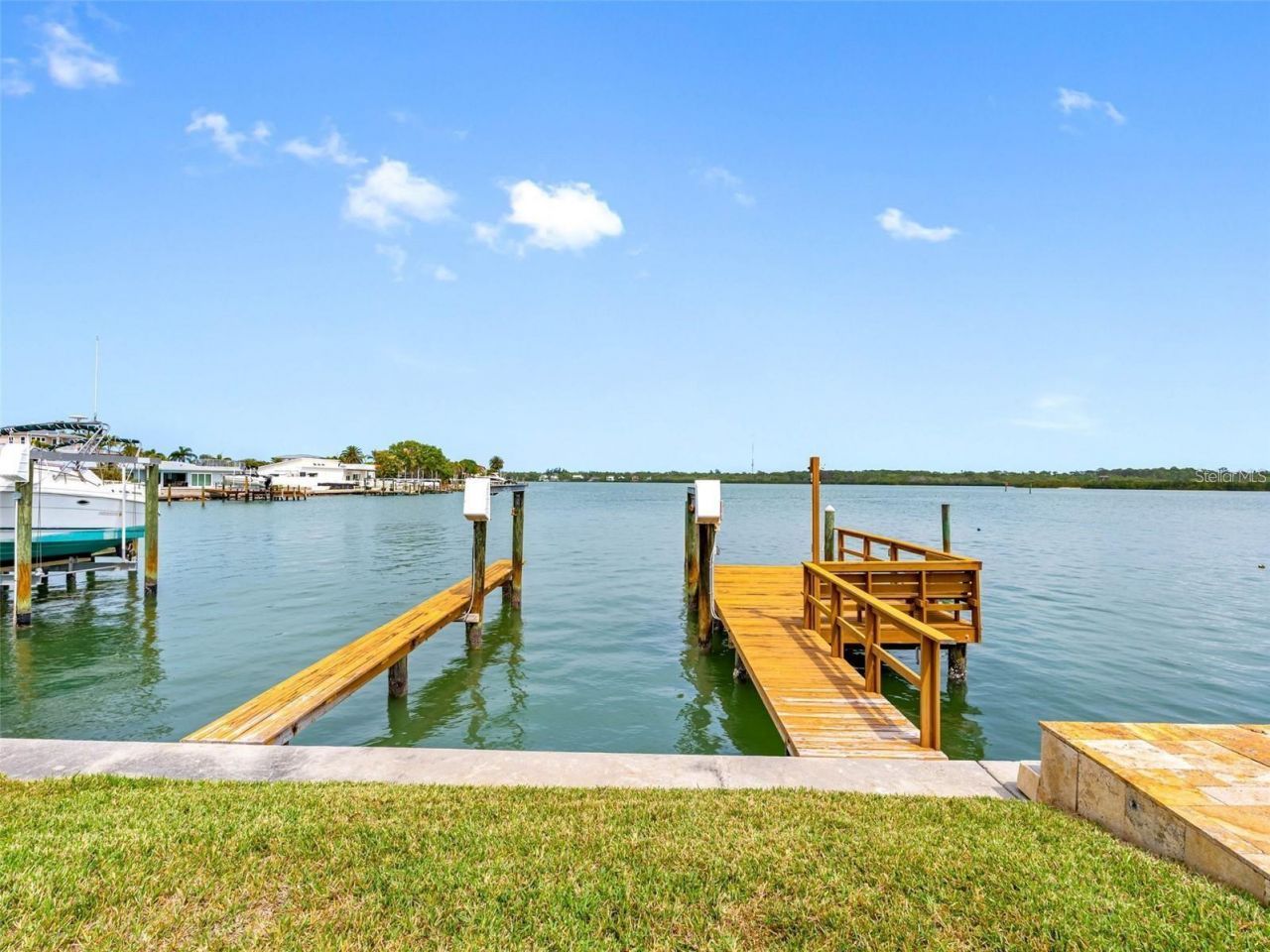 512 173rd Avenue E, North Redington Beach, FL 33708 Photo