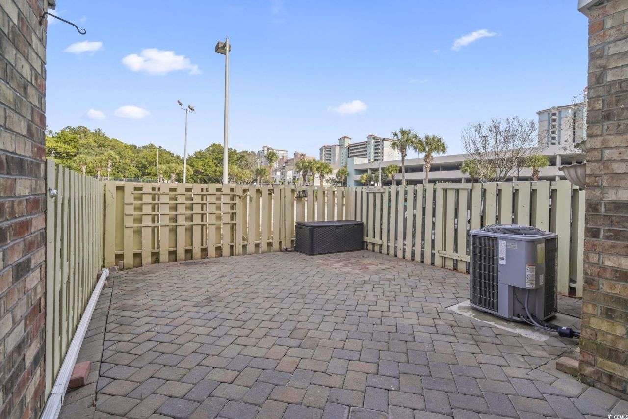 210 25th Ave. S Photo 22