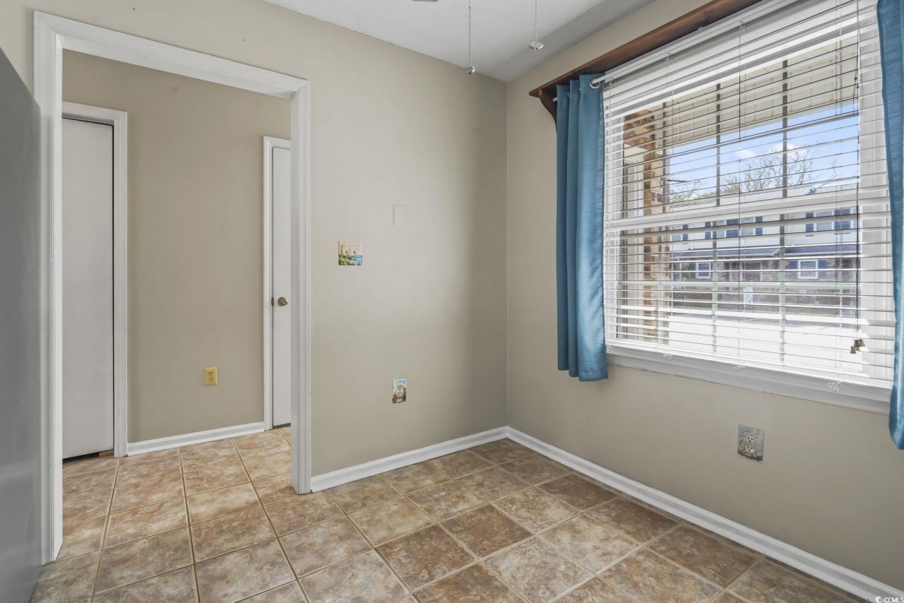 210 25th Ave. S Photo 8