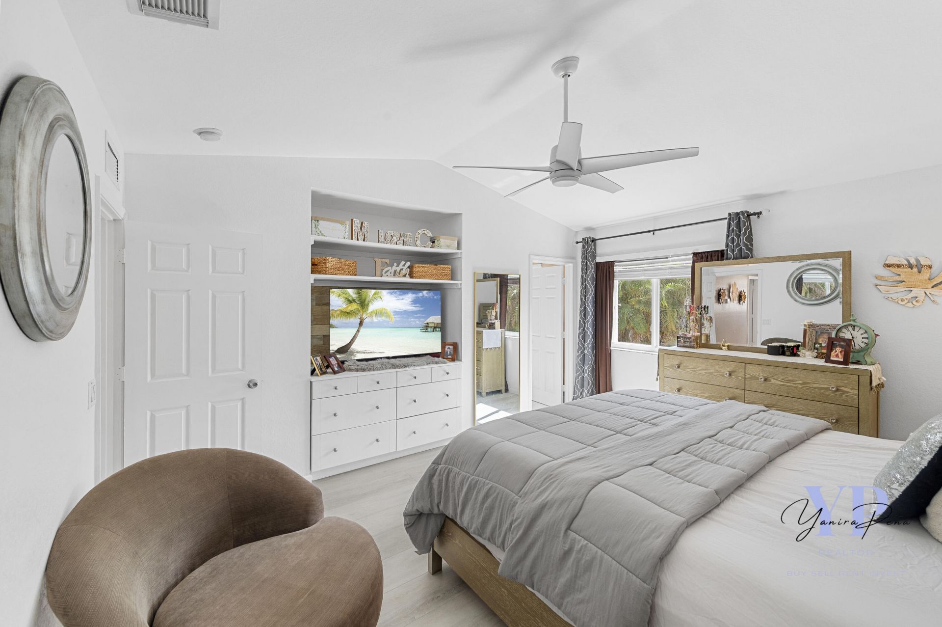 6148 Eaton Street, West Palm Beach, FL 33411 Photo