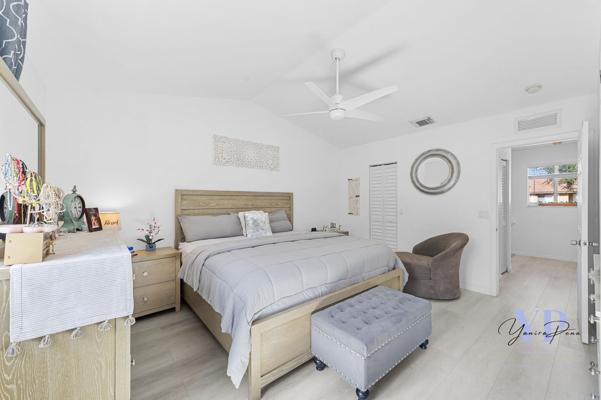 6148 Eaton Street, West Palm Beach, FL 33411 Photo