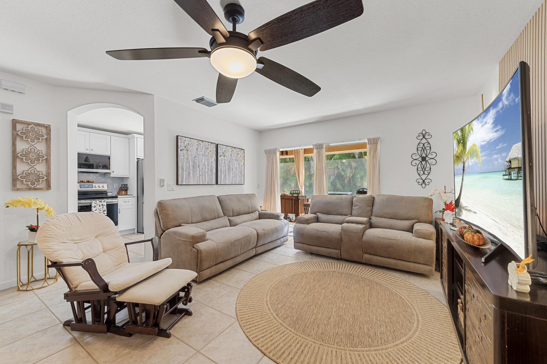 6148 Eaton Street, West Palm Beach, FL 33411 Photo