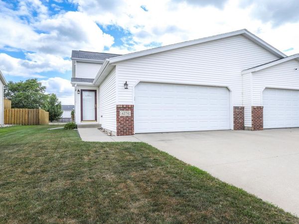 4276 39 1/2 Avenue S, Fargo, ND 58104