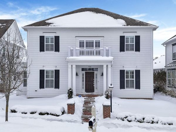 7141 Emmet Row Lane, Dublin, OH 43017
